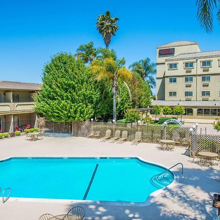 Radisson Hotel West Sacramento Exteriér fotografie