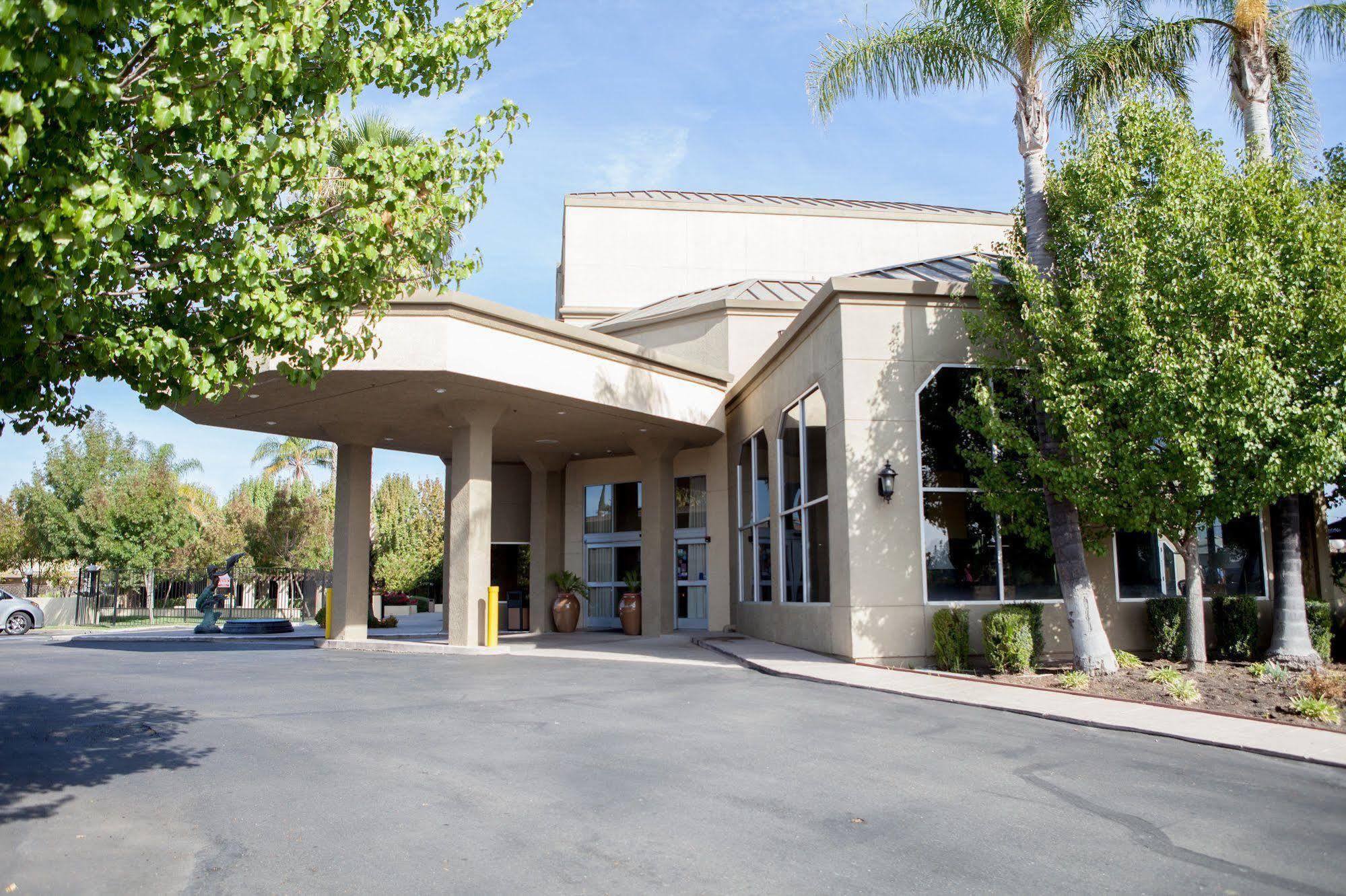 Radisson Hotel West Sacramento Exteriér fotografie